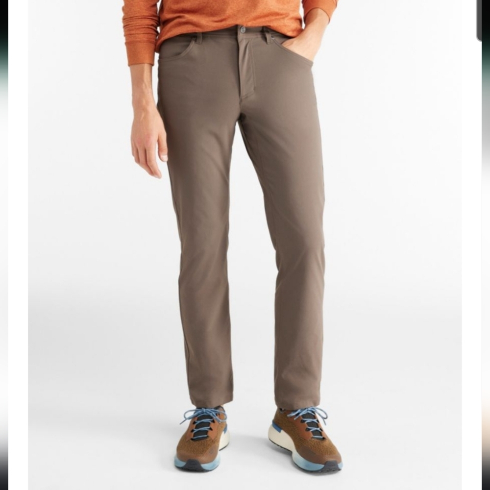 LL Bean Venture Stretch 5 pocket Pant. Size 30